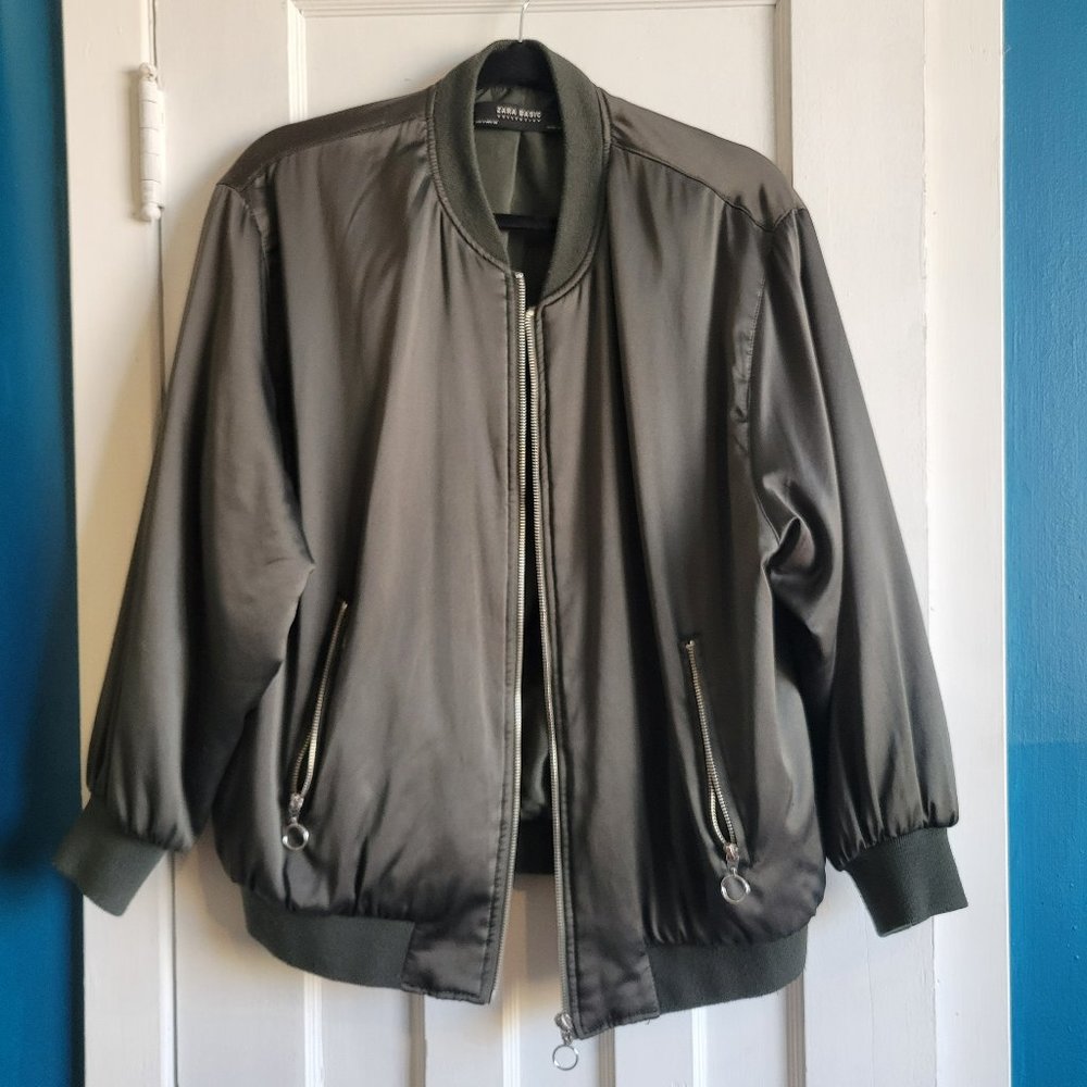 Zara / Bomber Jacket  / Small / Dark Green
